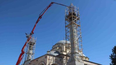 DÜZCE BELEDİYE BAŞKANI DR. FARUK ÖZLÜ’NÜN GİRİŞİMLERİ İLE YENİLEME ÇALIŞMALARI