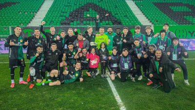 TRENDYOL 1. LİG'DE 47 PUANLA ÜÇÜNCÜ SIRADA MÜCADELE EDEN SAKARYASPOR,