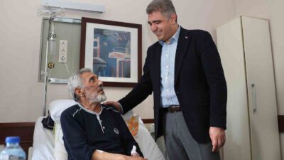 DÜZCE VALİSİ SELÇUK ASLAN, TEDAVİ GÖREN ŞEHİT BABASI SADETTİN KURU’YA