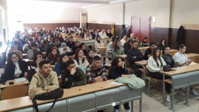 SUBÜ GEYVE MYO’DA DÜZENLENEN ‘SEKTÖRLE BULUŞMA’ PROGRAMINDA ‘TÜRKİYE’DE VE İNGİLTERE’DE