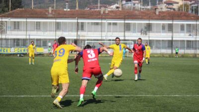 TFF 2. LİG KIRMIZI GRUP 32. HAFTASINDA BELEDİYE DERİNCESPOR EVİNDE