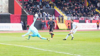 TFF 2. LİG'İN 31. HAFTASINDA KASTAMONUSPOR, SAHASINDA KARŞILAŞTIĞI 68 AKSARAY