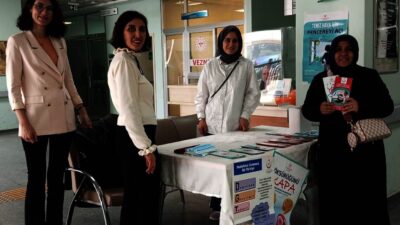 DÜZCE SAĞLIK MÜDÜRLÜĞÜNE BAĞLI EKİPLER ATATÜRK DEVLET HASTANESİNDE STANT AÇARAK