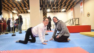 KASTAMONU’DA HİZMET VERMEYE BAŞLAYAN VE TÜRKİYE’DE 3’ÜNCÜ OLAN MERKEZDE BEDENSEL