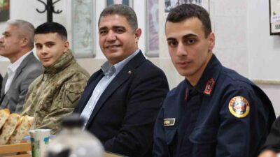 DÜZCE VALİSİ SELÇUK ASLAN, JANDARMA KOMUTANLIĞI VE ASKERLİK ŞUBESİNDE VATANİ