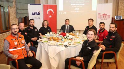 DÜZCE VALİSİ SELÇUK ASLAN, İLDE KURULU BULUNAN VE AKTİF OLARAK