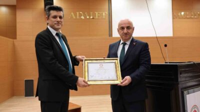 31 MART MAHALLİ İDARELER SEÇİMLERİNDE YENİDEN DARICA BELEDİYE BAŞKANI SEÇİLEN