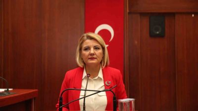 İZMİT BELEDİYESİ’NİN 2023 FAALİYET RAPORUNU PAYLAŞAN BAŞKAN HÜRRİYET, “DAHA ÖNCE