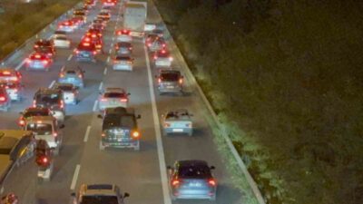 DÜZCE’DE BAYRAM DÖNÜŞ YOĞUNLUĞU DEVAM EDERKEN, YOĞUNLUKTAN KAÇIP ŞERİT İHLALİ