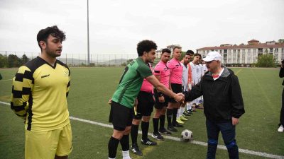 DÜZCE ÜNİVERSİTESİ DÜFEST 2024 ETKİNLİKLERİ ÇERÇEVESİNDE BİRİMLER ARASI ÖĞRENCİ FUTBOL