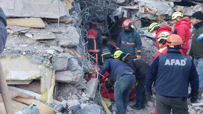 DÜZCE BELEDİYESİ İTFAİYESİ, 6 ŞUBAT KAHRAMANMARAŞ DEPREMLERİNDE BİRLİKTE ARAMA KURTARMA