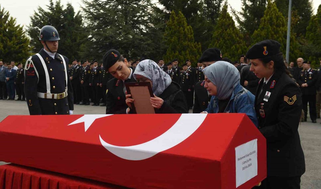 KASTAMONU’DA İL JANDARMA KOMUTANLIĞI EMRİNDE GÖREVLİ JANDARMA UZMAN ÇAVUŞ MUHAMMET