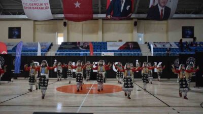 İSTASYON ÇOK AMAÇLI SPOR SALONU