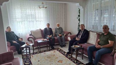 ÇİLİMLİ KAYMAKAMI FURKAN ALPAY, İLÇE DE BAŞLATTIĞI ‘VEFA’ ZİYARETLERİNE DEVAM