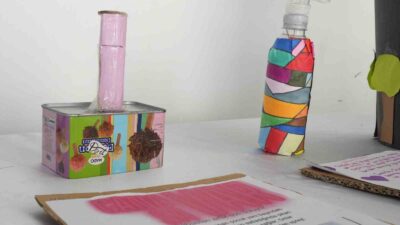 KOCAELİ'DE İLKOKUL ÖĞRENCİLERİ GÜNLÜK HAYATTA KARŞILAŞTIKLARI PROBLEMLERDEN ESİNLENEREK PROJELER GELİŞTİRDİ.