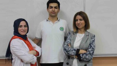 KOCAELİ'DE YAŞAYAN LİSE ÖĞRENCİSİ BARAN EKİN CANPOLAT, DÜNYANIN EN BÜYÜK