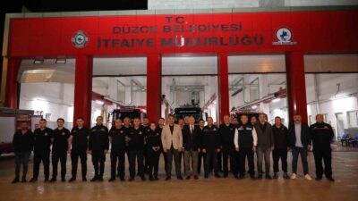 DÜZCE VALİSİ SELÇUK ASLAN, DÜZCE BELEDİYE BAŞKANI DR. FARUK ÖZLÜ