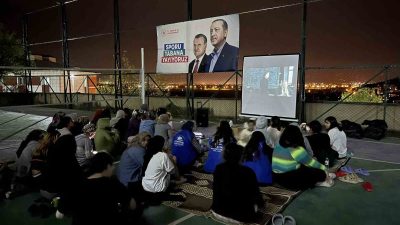 DÜZCE ÜNİVERSİTESİ’NDE BAŞLAYACAK OLAN ARA SINAVLAR ÖNCESİNDE ÖĞRENCİLERE AÇIK HAVA
