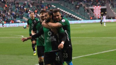 KOCAELİSPOR GOL SEVİNCİ