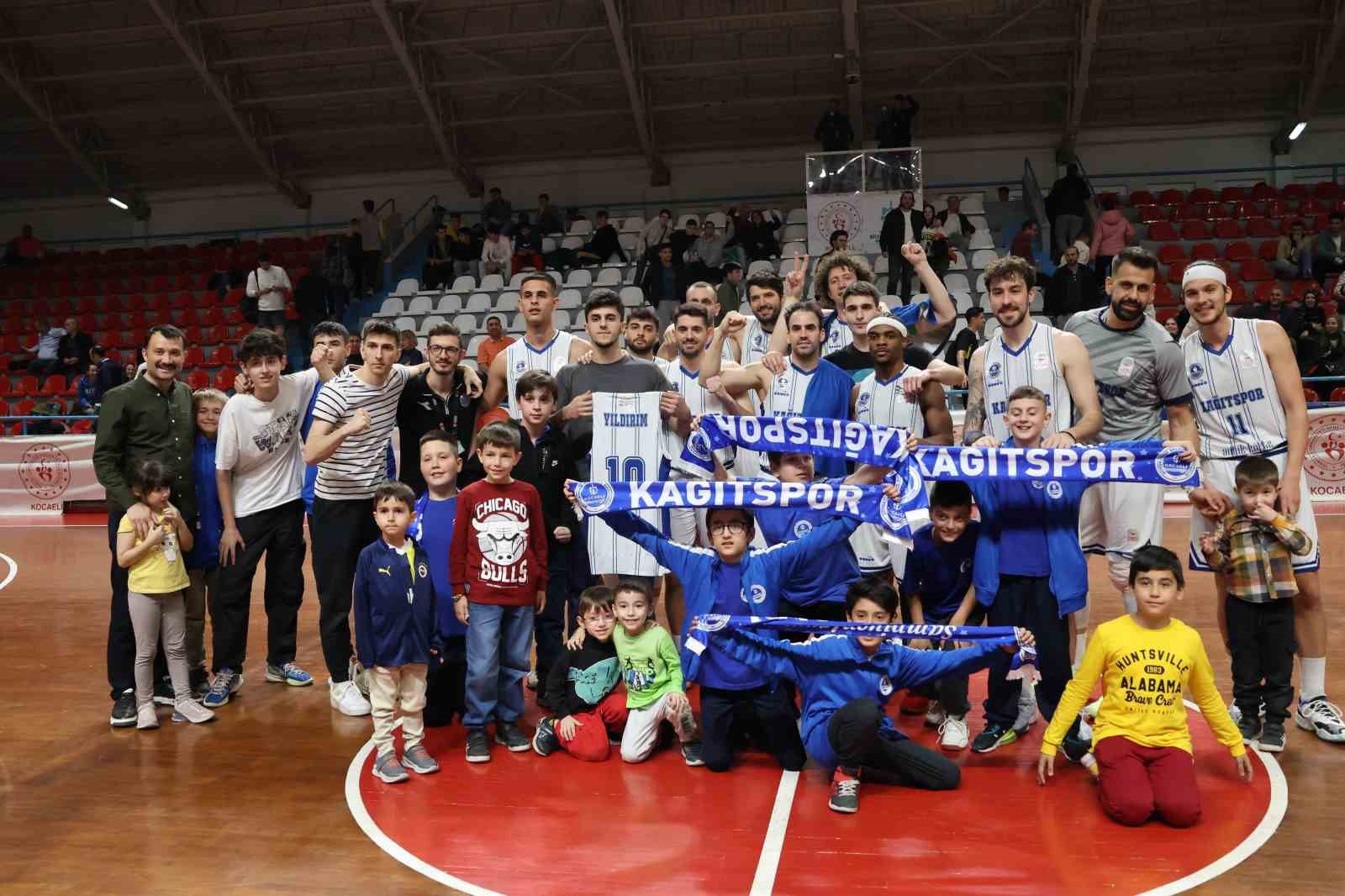 Türkiye Basketbol Ligi: Kocaeli BŞB Kağıtspor: 98 – Bornova Belediyesi Karşıyaka: 72