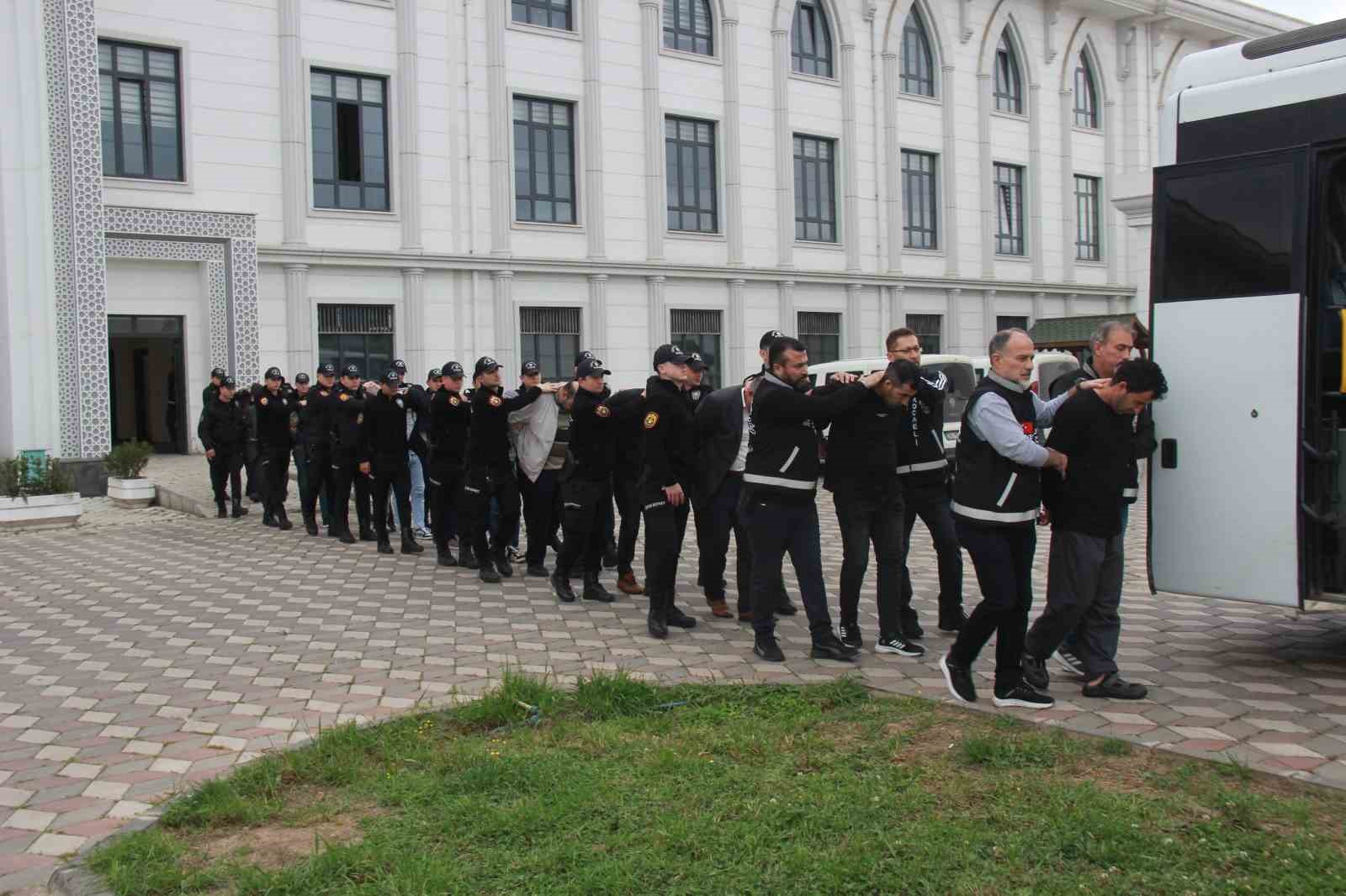 4 çocuk annesi ’aile meclisi’ kararıyla öldürülmüştü: 12 kişi tutuklandı