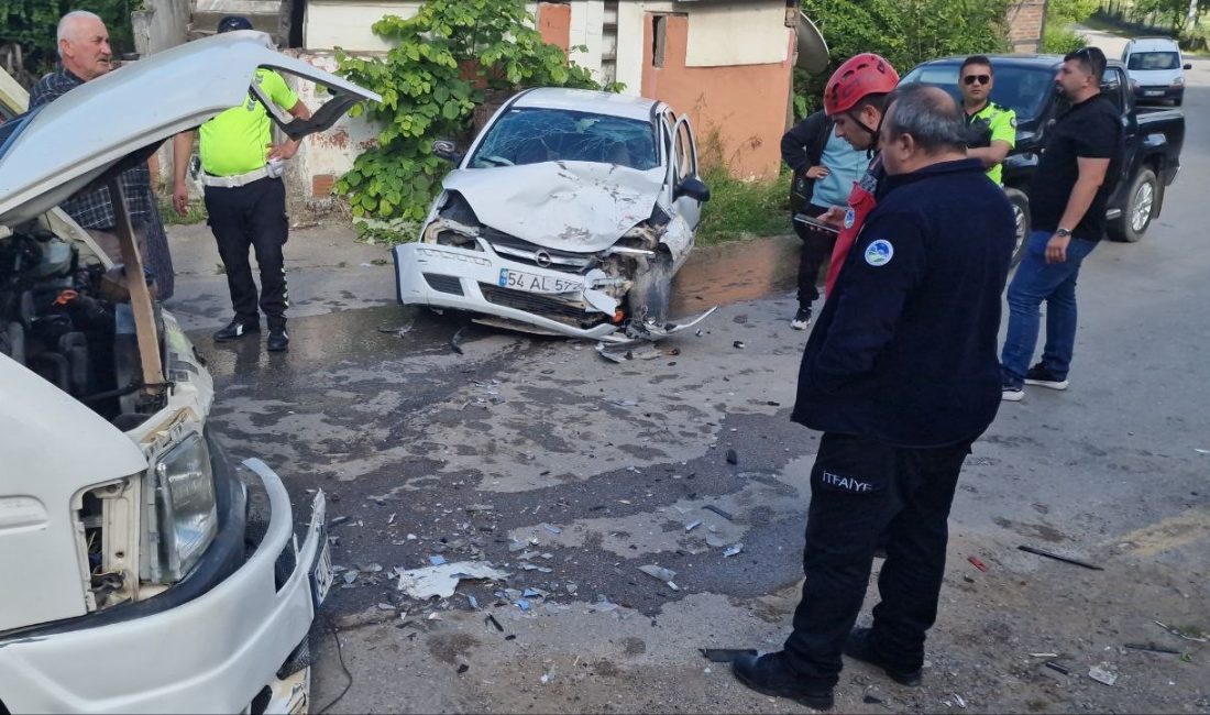 SAKARYA’NIN KOCAALİ İLÇESİNDE MİNİBÜS