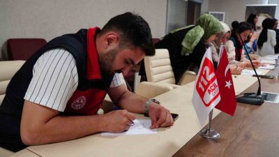 DÜZCE BELEDİYESİ MESLEK EDİNDİRME KURSLARI İLE 112 ACİL ÇAĞRI MERKEZİ