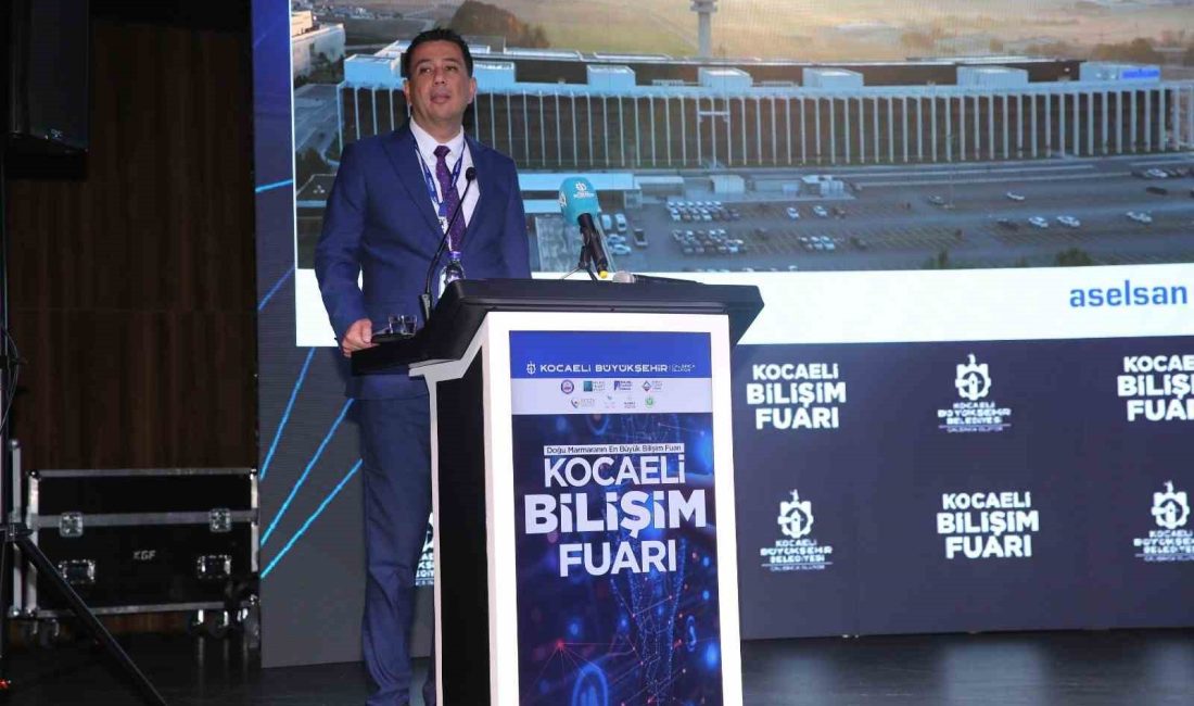 KOCAELİ'DE DÜZENLENEN BİLİŞİM FUARINA