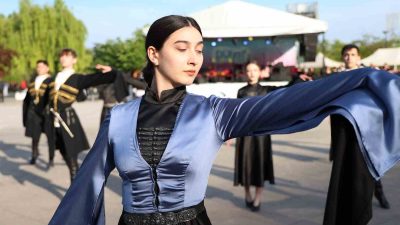 DÜZCE ÜNİVERSİTESİ TARAFINDAN DÜZENLENEN DÜFEST 2024 ÖĞRENCİ FESTİVALİ’NİN İKİNCİ GÜNÜ