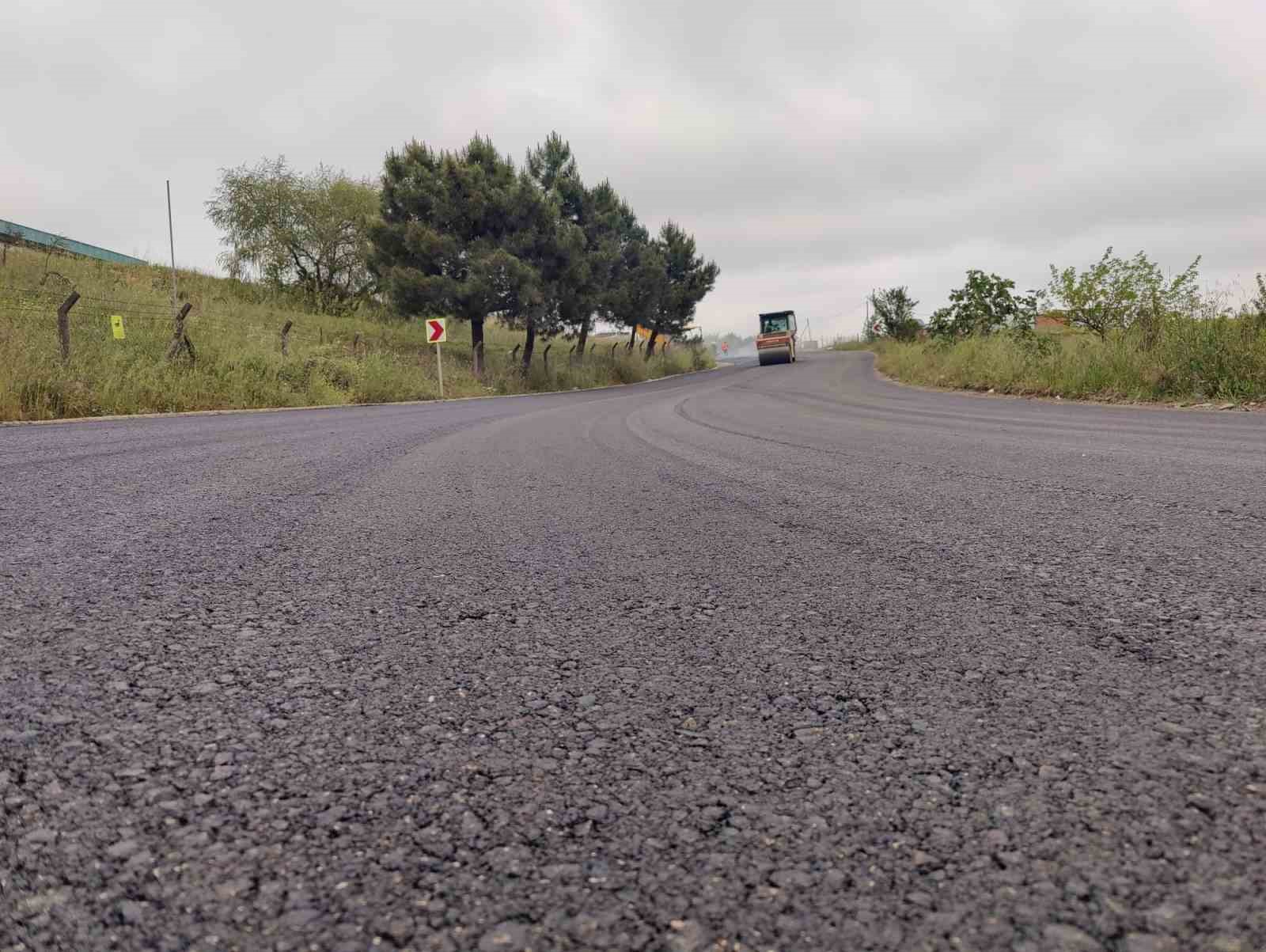 Gebze Pelitli Yolu Caddesine asfalt