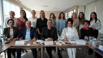 TÜRK MODASINI DÜNYA PLATFORMLARINA TAŞIMAK, GENÇ MODA TASARIMCILARINA DESTEK OLMAK