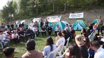 DÜZCE’NİN YIĞILCA İLÇESİ SARIKAYA MAĞARASINDA ÜNİVERSİTE ÖĞRENCİLERİNİN KATILIM SAĞLADIĞI CAVEFEST