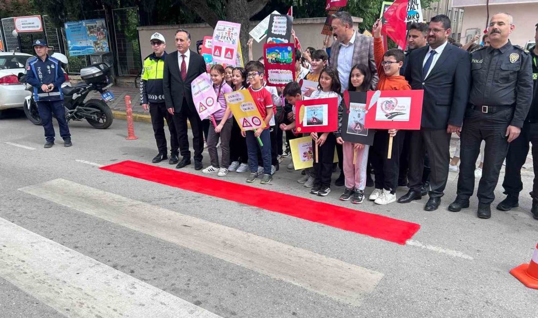 GÖLCÜK’TE İÇİŞLERİ BAKANLIĞINCA “YAYALARA