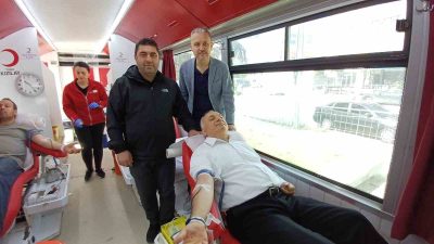 TÜRKİYE BÜYÜK MİLLET MECLİSİ’NİN İLK GÖRME ENGELLİ MİLLETVEKİLİ OLAN AK