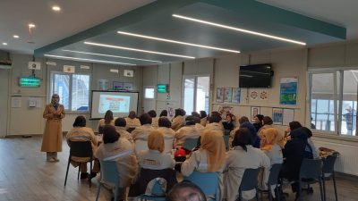 DÜZCE SAĞLIK MÜDÜRLÜĞÜ EKİPLERİ TARAFINDAN FABRİKALARDA KADIN ÇALIŞANLARA KANSERİN RİSK