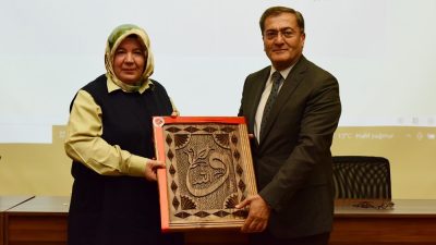 KASTAMONU ÜNİVERSİTESİ’NDE “ARAP DİLİ NEYE YARAR: MEDRESE’DEN FAKÜLTEYE BİR MUHASEBE”