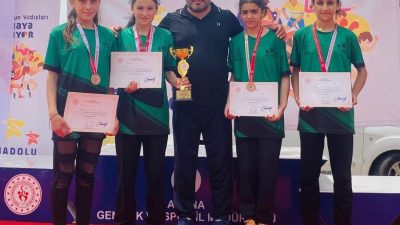 KÖRFEZLİ MELEK YILDIZ, ADANA'DA DÜZENLENEN ANALİG KROS ATLETİZM TÜRKİYE ŞAMPİYONASINDA