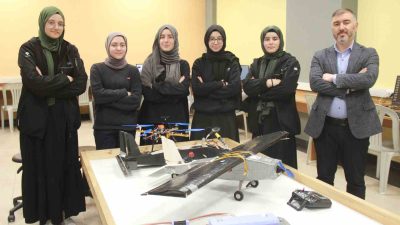 KOCAELİ’DE LİSE ÖĞRENCİLERİNİN 120 SANTİMETRE KANAT AÇIKLIĞINA SAHİP VE 700