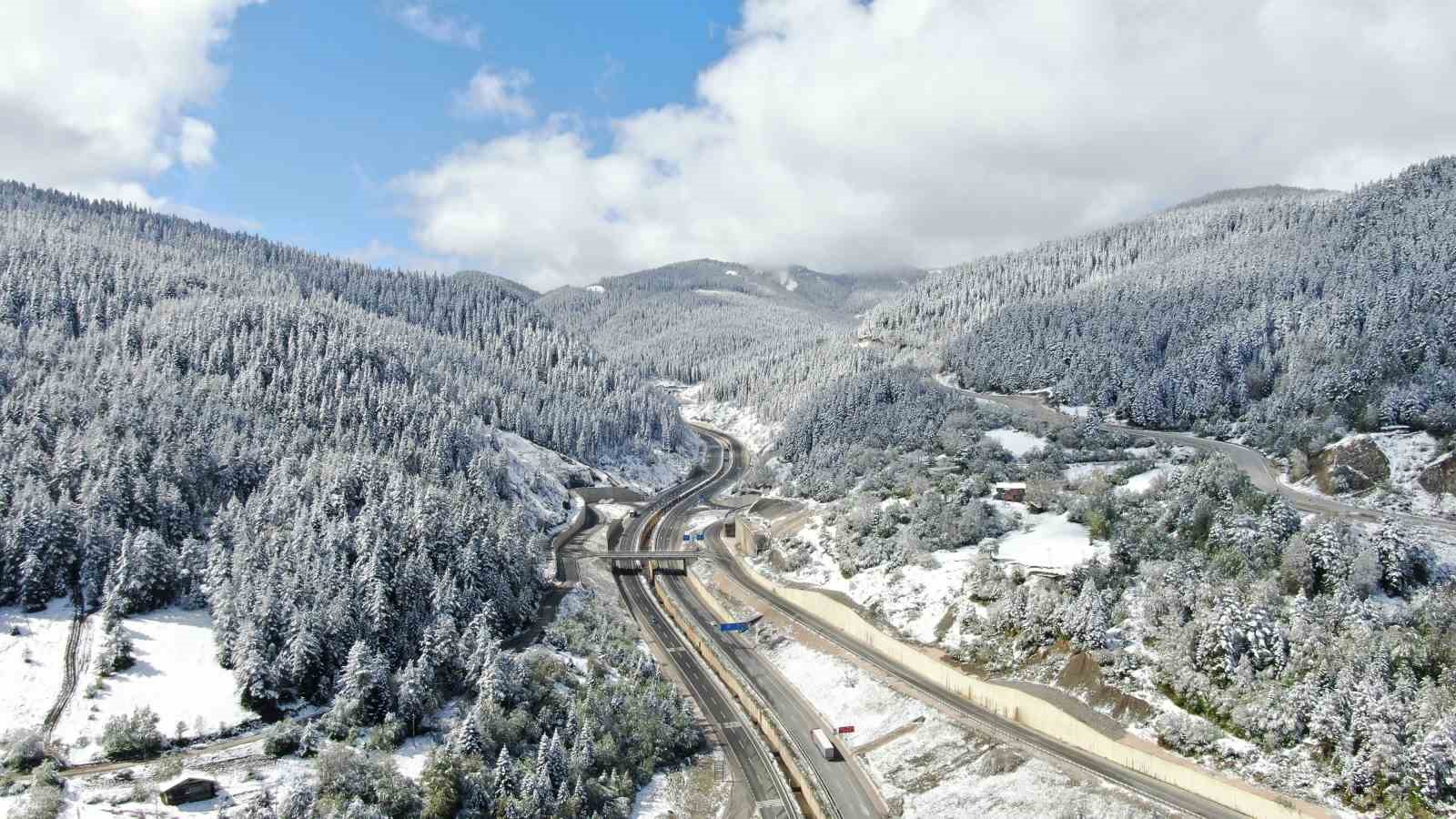 KASTAMONU’DA DÜN AKŞAM SAATLERİNDE ETKİSİNİ GÖSTEREN VE SABAH SAATLERİNE KADAR