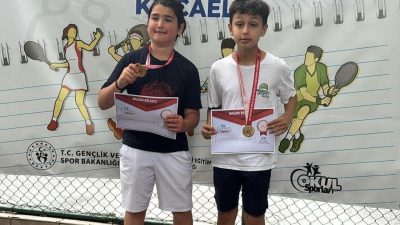 OKUL SPORLARI KÜÇÜK ERKEKLER TENİS MÜSABAKALARINDA MUSTAFA AÇIKALIN ORTAOKULU BÖLGE