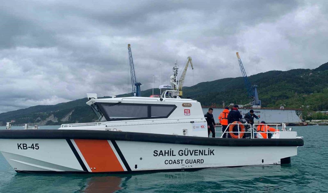 KASTAMONU’NUN İNEBOLU İLÇESİNDE SAHİL GÜVENLİK KOMUTANLIĞI TARAFINDAN DENİZLERDE YAŞANAN KAZALARDA