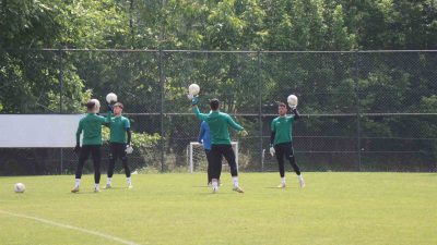 PLAY-OFF’LARDA DİREKT OLARAK FİNAL OYNAYACAK SAKARYASPOR, SÜPER LİG HASRETİNİ GİDERMEK