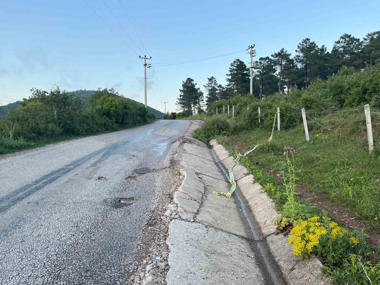 Sürüklenerek jandarma aracına çarpan motosikletli öldü