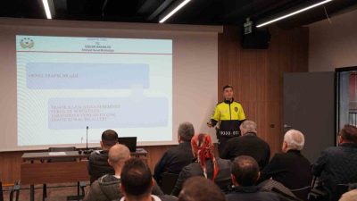 KOCAEİ'DE TOPLU TAŞIMADA YAŞANAN SORUNLARI EN AZA İNDİRMEK VE HİZMET