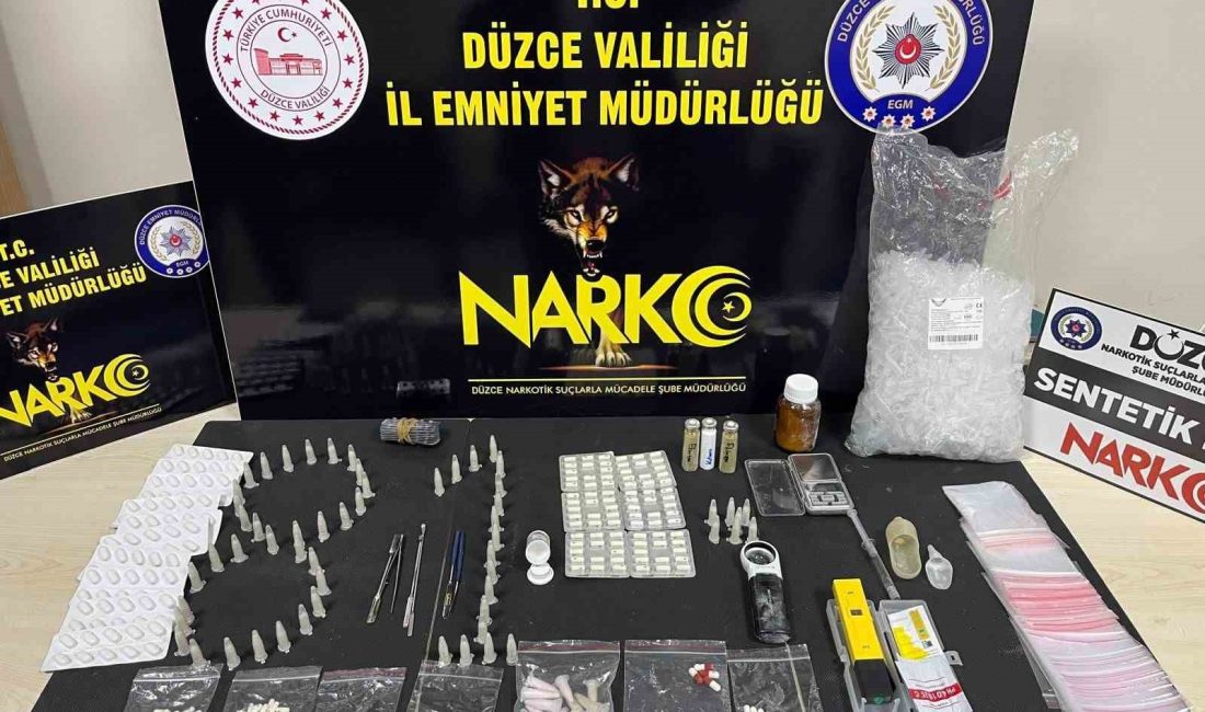 ŞÜPHELİ ŞAHSIN ÜSTÜNDEN VE EVİNDEN SENTETİK ECZA VE SENTETİK ECZA