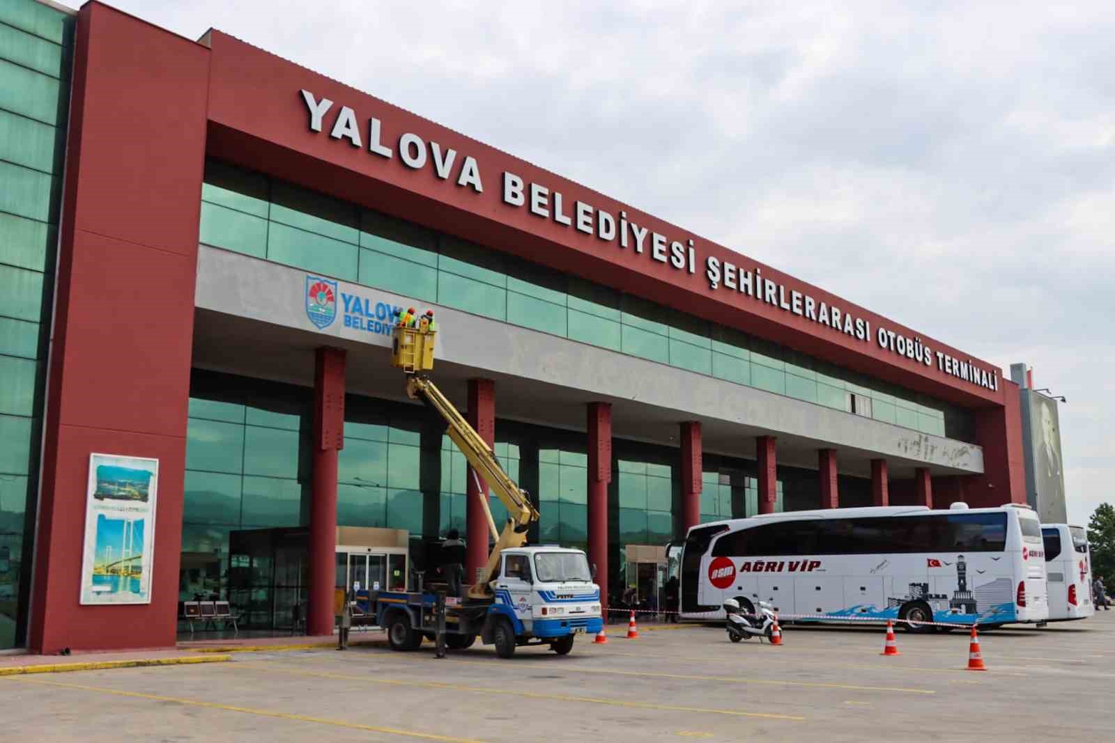 Yalova Şehirlerarası Otobüs Terminali’nde bakım ve onarım