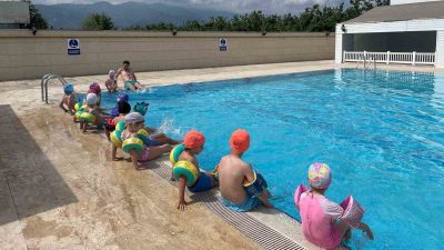 TED DÜZCE KOLEJİ YAZ OKULU BAŞLADI. ÖĞRENCİLER YAZ OKULUNDA HEM