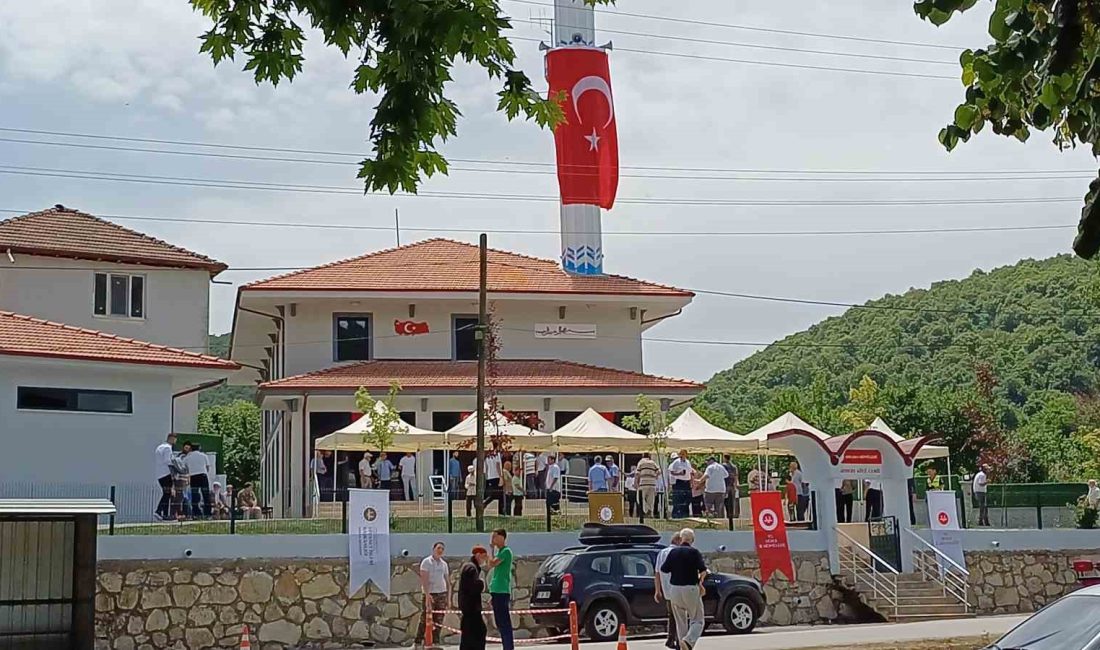 GÖLYAKA İLÇESİ SARIDERE KÖYÜ