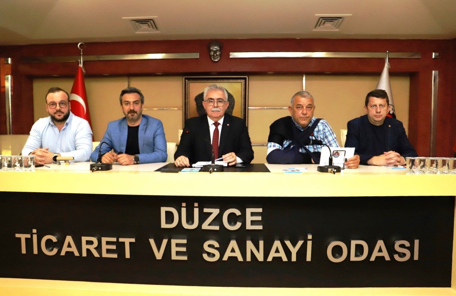 DTSO MECLİS TOPLANTIDA DÜZCE’YE KURULACAK GÜMRÜK MÜDÜRLÜĞÜ VE YENİ HİZMET
