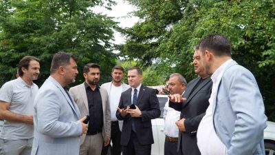 DÜZCE'NİN CUMAYERİ İLÇESİNE BAĞLI DOKUZDEĞİRMEN KÖYÜNDE MEYDANA GELEN HEYELAN BÖLGESİNDE